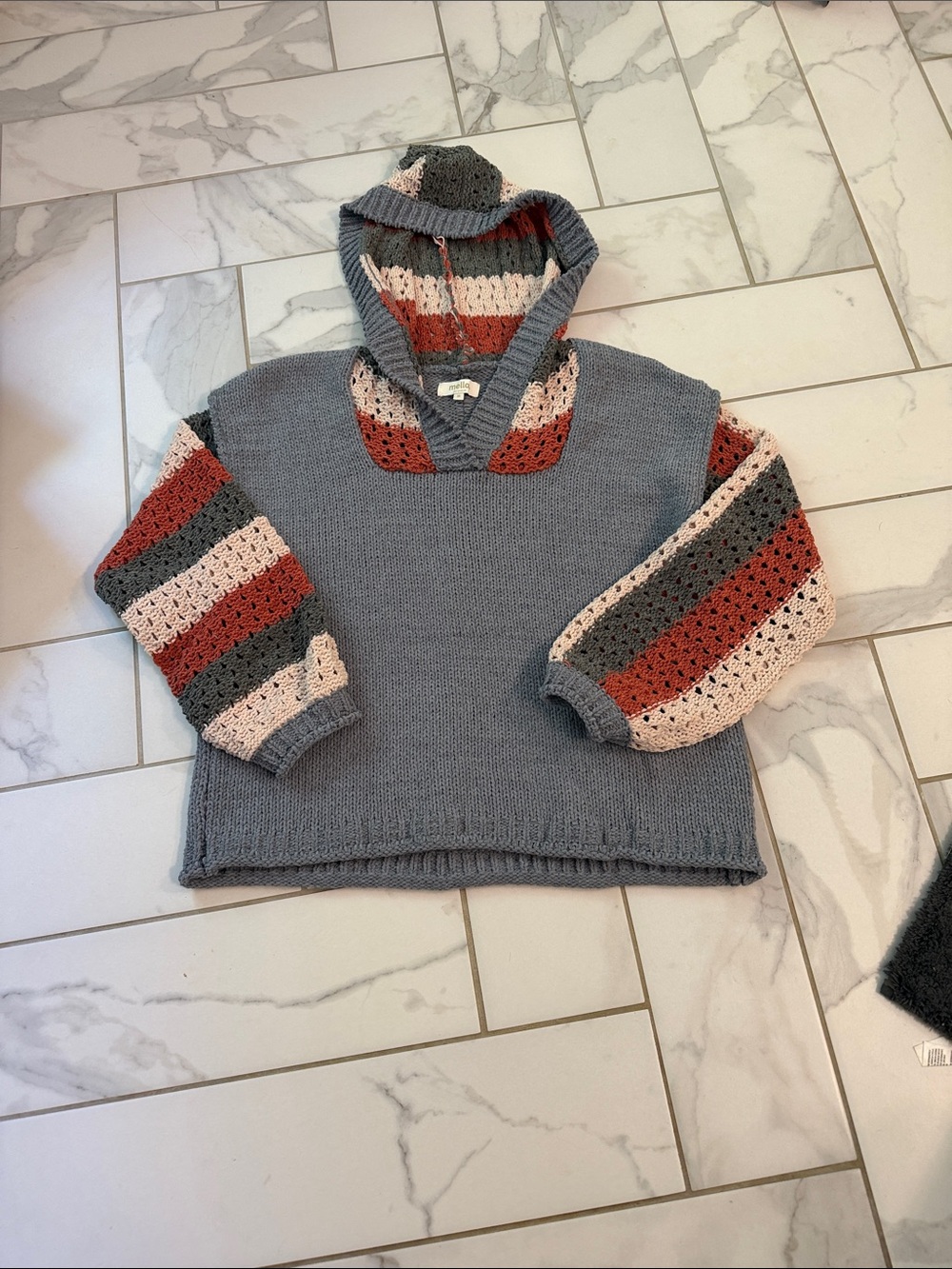 Cozy Hooded Knit Sweater in Gray with Striped Sleeves